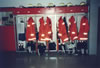 garderobe_rot_mit_effektenkasten_fs